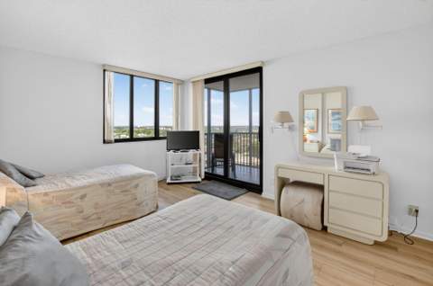 3420 S Ocean Boulevard #12t, Highland Beach FL - photo 17 of 101