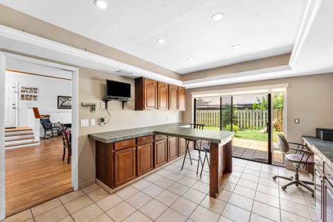 2810 Sand Pines Court, Lake Worth FL - photo 12 of 37