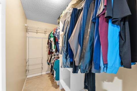 2810 Sand Pines Court, Lake Worth FL - photo 16 of 37