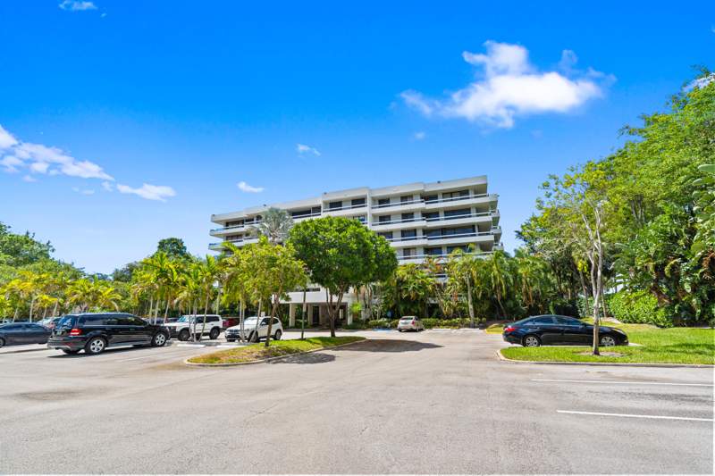 2 bedroom Condominium at 23200 Camino Del Mar #603, La Residence Condo, Boca Raton — photo 2