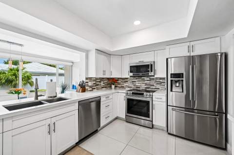2940 NE 39th Court, Lighthouse Point FL - photo 12 of 43