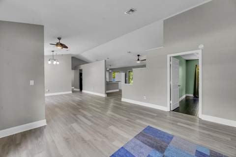 601 Howard Street, Fort Pierce FL - photo 6 of 34