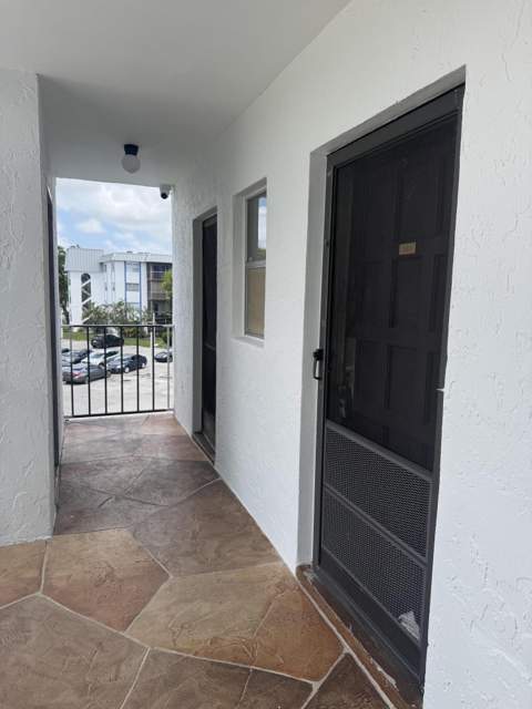 6300 S Falls Cir Drive #314, Lauderhill FL - photo 6 of 21