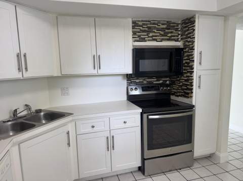6300 S Falls Cir Drive #314, Lauderhill FL - photo 17 of 21