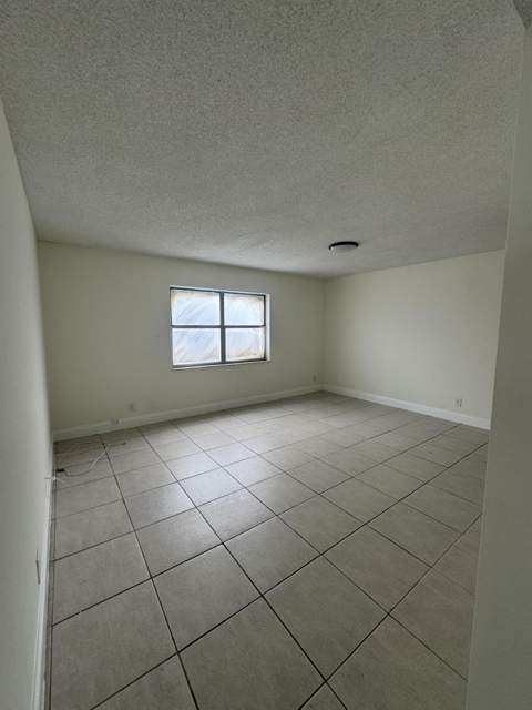 6300 S Falls Cir Drive #314, Lauderhill FL - photo 9 of 21