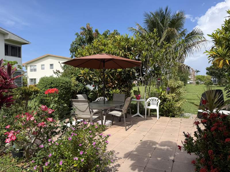 1 bedroom Condominium at 162 Windsor H, Windsor Condos, West Palm Beach — photo 3