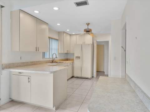 5302 Piping Rock Drive, Boynton Beach FL - photo 12 of 44