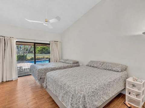 5302 Piping Rock Drive, Boynton Beach FL - photo 18 of 44