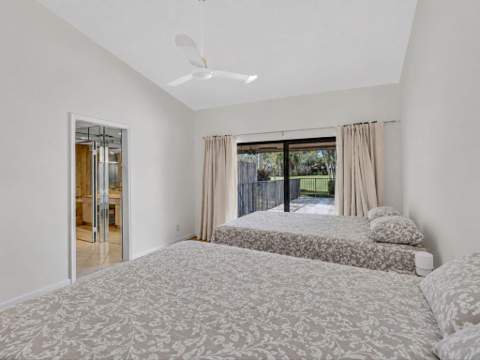 5302 Piping Rock Drive, Boynton Beach FL - photo 19 of 44
