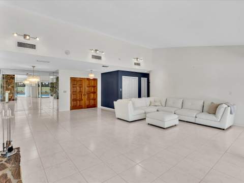 5302 Piping Rock Drive, Boynton Beach FL - photo 9 of 44