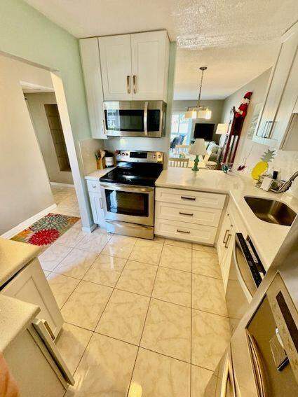 2 bedroom Condominium at 2615 Garden Drive #101, Lake Clarke Gardens Condo 12, Lake Worth — photo 4