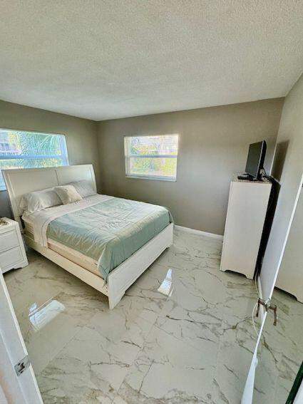 2615 Garden Drive #101, Lake Worth FL - photo 19 of 42