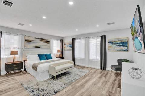 3421 Dover Road, Pompano Beach FL - photo 11 of 22