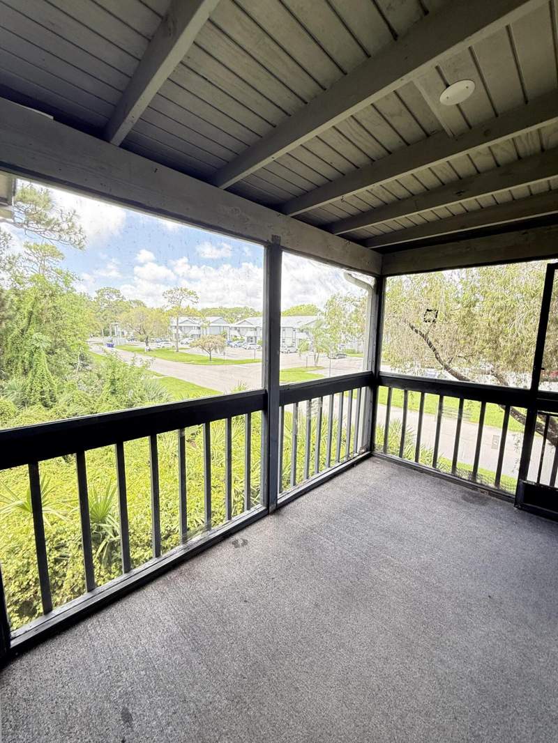 2 bedroom Condominium at 8228 SE Croft Circle #J-8, Pinecroft Condo, Hobe Sound — photo 4