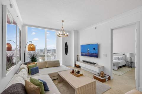 550 Okeechobee Boulevard #Uph-04, West Palm Beach FL - photo 16 of 75
