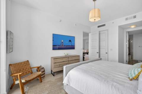 550 Okeechobee Boulevard #Uph-04, West Palm Beach FL - photo 21 of 75