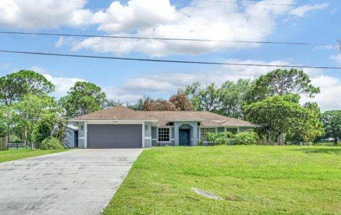 3 bedroom Single Family Residence at 601 Howard Street, Indian River Estates Unit 1, Fort Pierce — photo 1