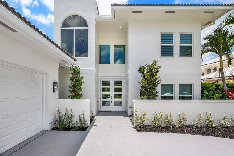 4 bedroom Single Family Residence at 9701 Spray Drive, Breakers West 9, West Palm Beach — photo 3