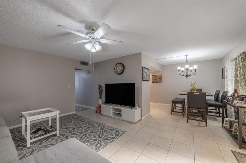 2 bedroom Condominium at 1902 Bermuda Circle, BERMUDA VILLAGE B CONDO, Coconut Creek — photo 3