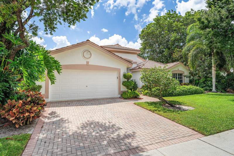 3 bedroom Single Family Residence at 11631 Puerto Boulevard, Valencia Lakes 1, Boynton Beach — photo 3
