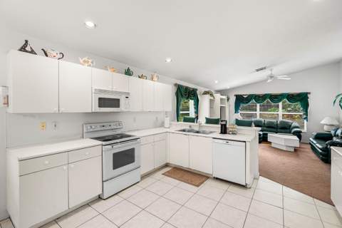 11631 Puerto Boulevard, Boynton Beach FL - photo 16 of 91