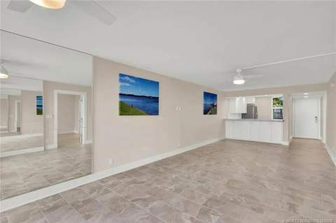 1950 SW Palm City Road #14-305, Stuart FL - photo 12 of 58