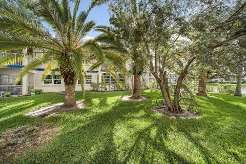 1507 SE Royal Green Circle #102, Port St. Lucie FL - photo 17 of 21