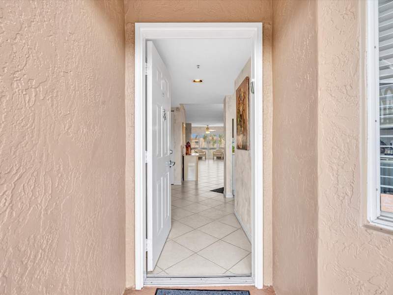 3 bedroom Condominium at 12511 Imperial Isle Drive #402, Coral Cove Condo, Boynton Beach — photo 5