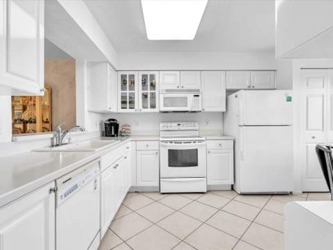 12511 Imperial Isle Drive #402, Boynton Beach FL - photo 22 of 52