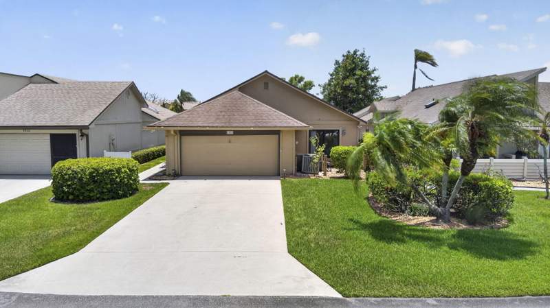 3 bedroom Single Family Residence at 5954 SE Franklin Place, Franklin Wood At Heritage Ridge, Hobe Sound — photo 5