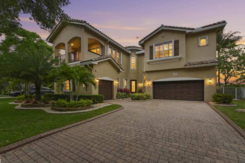 6 bedroom Single Family Residence at 458 Cresta Circle, Terracina Johnson Property, West Palm Beach — photo 1