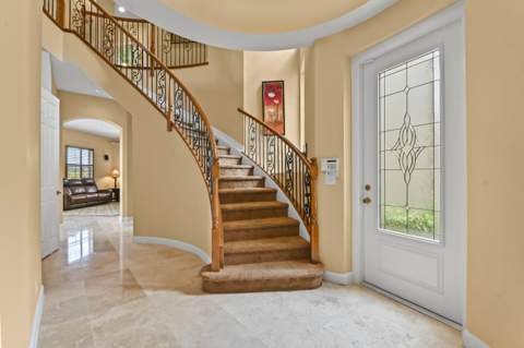 458 Cresta Circle, West Palm Beach FL - photo 12 of 57