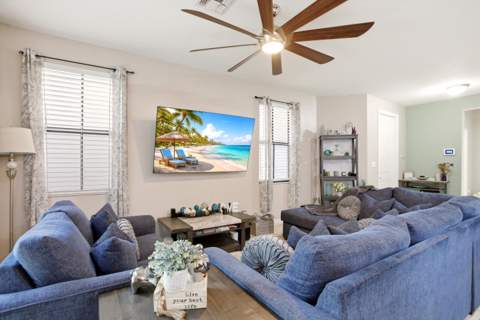 6026 Pine Tree Way #6026, Riviera Beach FL - photo 7 of 31