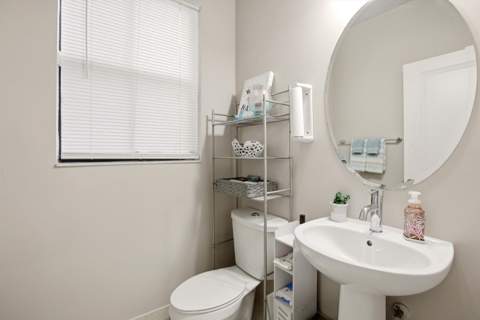6026 Pine Tree Way #6026, Riviera Beach FL - photo 14 of 31