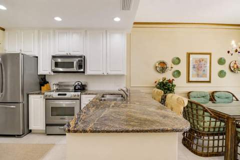 77 Laurel Oaks Circle, Tequesta FL - photo 11 of 45