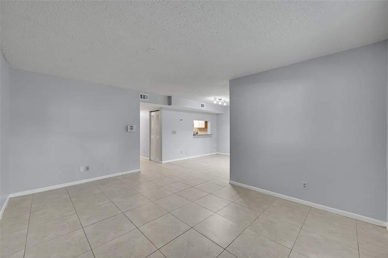 3 bedroom Condominium at 796 NW 91st Terrace, Colonnades Condo, Plantation — photo 4