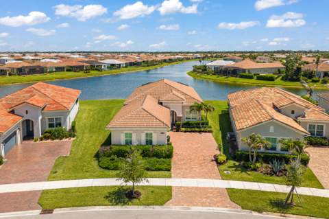 11983 SW Vano Way, Port St. Lucie FL - photo 16 of 64
