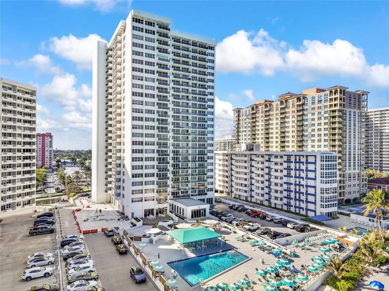 1 bedroom Condominium at 3140 S Ocean Drive #208, Parker Tower Condo, Hallandale Beach — photo 5