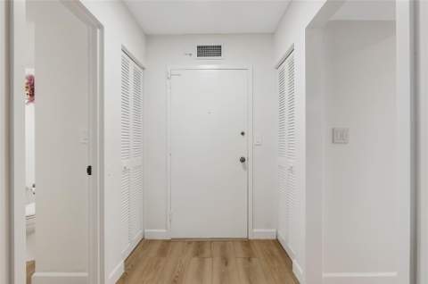 3140 S Ocean Drive #208, Hallandale Beach FL - photo 20 of 32