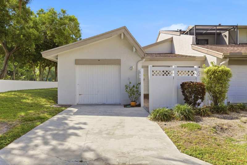 3 bedroom Townhouse at 6670 Canary Palm Circle, Canary Palm Club, Boca Raton — photo 1