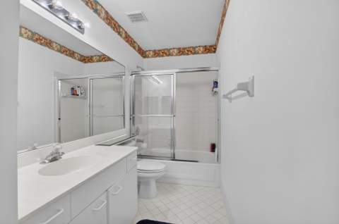 5153 Floria Drive #J, Boynton Beach FL - photo 18 of 73