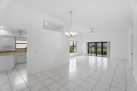 2735 SW Mariposa Circle, Palm City FL - photo 20 of 31