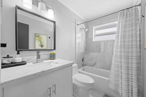 6850 NW 7th Street, Plantation FL - photo 20 of 38