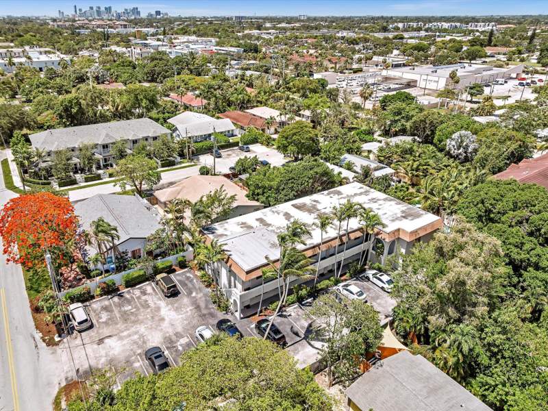 2 bedroom Condominium at 3421 NE 15th Avenue #8, Finn Court Condo, Oakland Park — photo 2