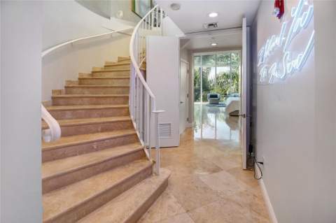 301 Hendricks Isle #7, Fort Lauderdale FL - photo 16 of 45