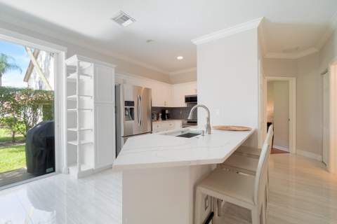 12616 Shoreline Drive, Wellington FL - photo 9 of 28