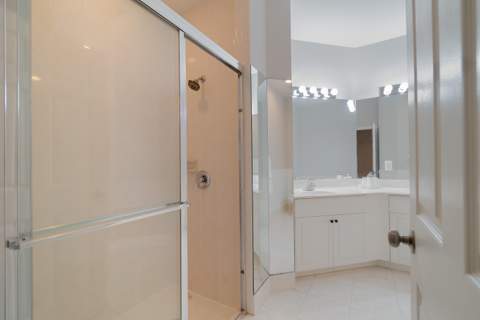 12616 Shoreline Drive, Wellington FL - photo 17 of 28