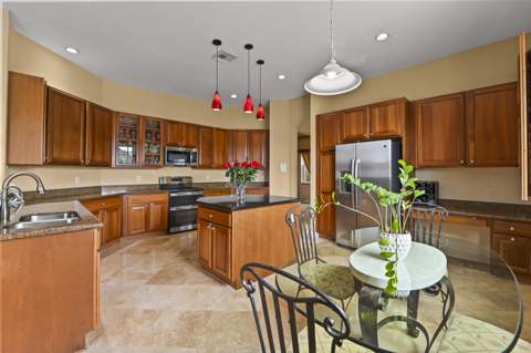 458 Cresta Circle, West Palm Beach FL - photo 20 of 57