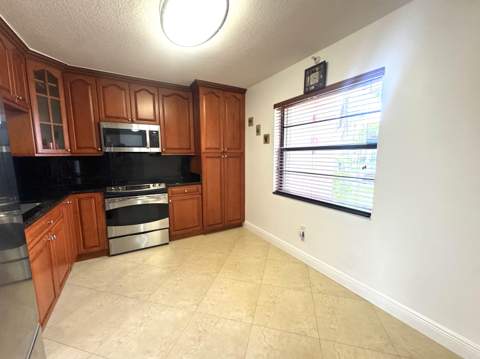130 Lake Nancy Drive #101, West Palm Beach FL - photo 7 of 45