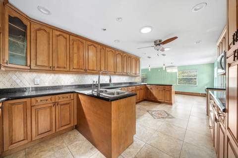 2873 Riverland Road, Fort Lauderdale FL - photo 22 of 60